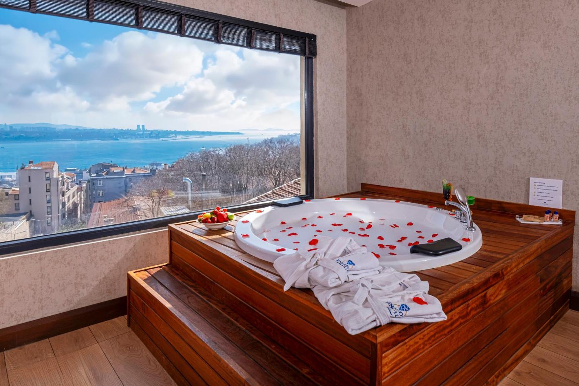 Ring Stone Hotels Bosphorus - Special Class Istanbul Exteriör bild