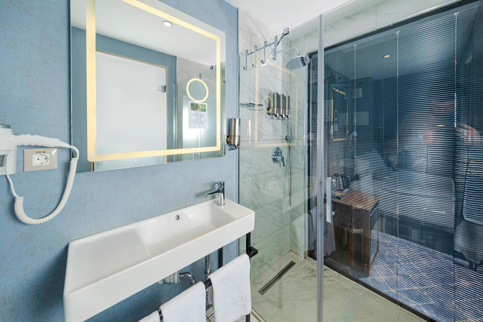 Ring Stone Hotels Bosphorus - Special Class Istanbul Exteriör bild